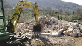 Abusivismo edilizio: 21 persone denunciate, sequestri per 500.000 Euro