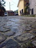 Ancora una perdita di acqua in via Pornia a S. Giovanni a Piro