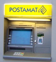 Sportello esterno per il prelievo nell'ufficio postale di S. Giovanni a Piro