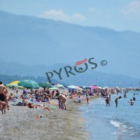Cirielli: interrogazione parlamentare per contrastare il fenomeno degli ambulanti sulle spiagge cilentane