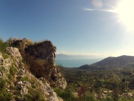 Alla scoperta dell'altura che domina il Golfo di Policastro...con chicca finale
