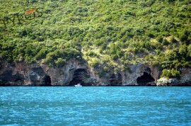 Una gara di nuoto nelle acque incontaminate della Masseta