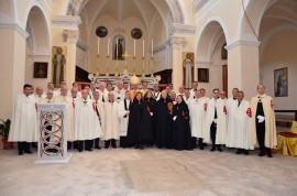 Teggiano: 11 nuovi Cavalieri e una Dama per l'Ordine Equestre del Santo Sepolcro di Gerusalemme