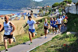 Continua il circuito Cilento di Corsa, domenica la II edizione della 'Corsa del Mare'