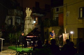 Giacomo Aula, porto nel mondo i silenzi musicali della Basilicata e la profondita' degli sguardi del Cilento