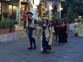 Il Corteggio storico apre la V edizione di Ambienti Mediterranei a Palinuro