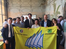 Guida blu, 5 vele al tratto di mare da Scario a Maratea. Il mare piu' bello e' cilentano