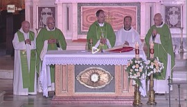 La Messa in diretta da Policastro, qui il video completo