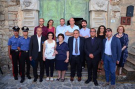 Taglio del nastro per l'associazione "Oltre il Castello" di Castel Ruggero (le foto)