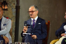 La sartoria nel salotto della Nunziata (foto e intervista al maestro Mario De Martino)