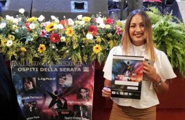 Mariafrancesca Fimiani supera brillantemente la finale interregionale di Area Sanremo tour