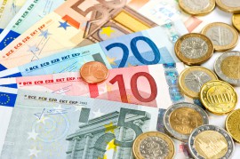 Maturita': bonus di 340 euro a chi ha preso 100 e lode