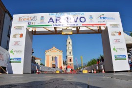 Bellissima giornata di sport a Scario, Alessandra Tamburri e Michele Sarzilla conquistano la Finale Circuito Triathlon