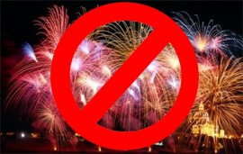 Camerota: Sindaco vieta botti, fuochi d'artificio e bottiglie vetro durante eventi Natale e Capodanno