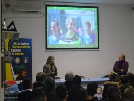 L'arbitro cilentano Maria Marotta tiene una lezione tecnica a Viterbo: Siate appassionati e folli, date il cento per cento, sempre!
