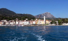 Scario, nuove limitazioni e divieti nel centro abitato per veicoli che trasportano imbarcazioni