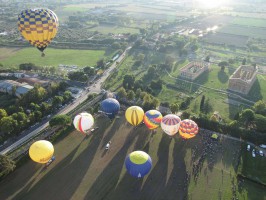 A Paestum torna il Festival delle Mongolfiere, ecco il programma nel dettaglio