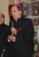Il Vescovo De Luca: divieto assoluto di celebrazioni eucaristiche in tutte le chiese della Diocesi a partire dal 9 marzo