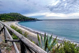 Camerota, gestione spiagge. Scarpitta: ''Arenile libero non si tocca''